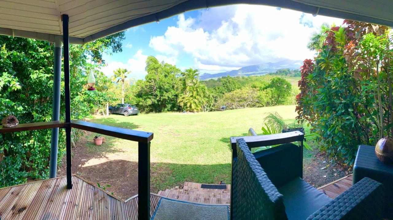 Lodge Colibris Piscine Privee Vue Panoramique Mer Et Montagne Pelee , 500 M Plage Dans Un Parc , Calme Assure Ideal Pour Decouvrir Le Nord Caraibes Le Carbet Eksteriør billede